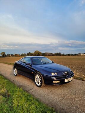 Alfa Romeo GTV 2.0L TS