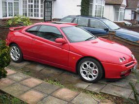 Alfa Romeo GTV 3.0L