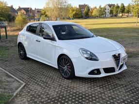Alfa Romeo Giulietta Quadrifoglio Verde
